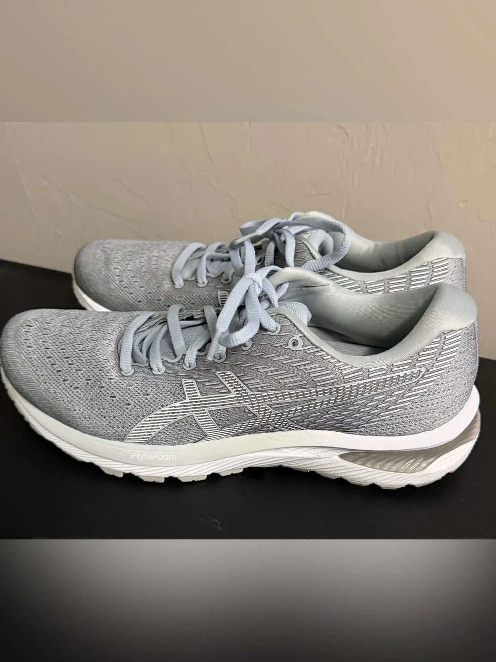 Asics Women’s Gel-Cumulus 22 Sz 9.5